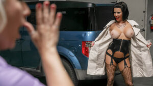 Veronica Avluv