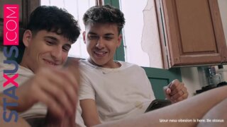 Sikişken ve başbaşa geyler