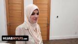 Hijab Mylfs – İyi Karı Eğitimi: Türbanlı Fiona ve Isabel Sırayla Sikiliyor