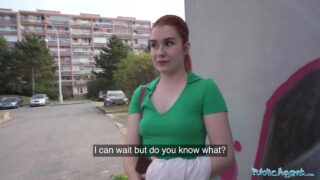 Public Agent Kızıl Güzellik Koca Yarağın Prezervatifini Çıkarıp Gerçek Sikişiyor